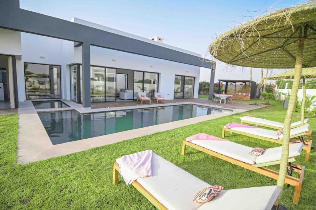Villa Alanae Avec Piscine Chauffee